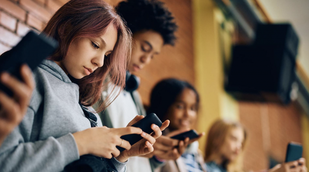 smartphones in schools